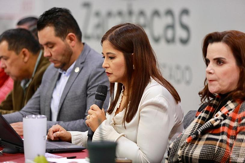 PROMUEVE INZACE MEJORA DE ESCUELAS EN 30 MUNICIPIOS 