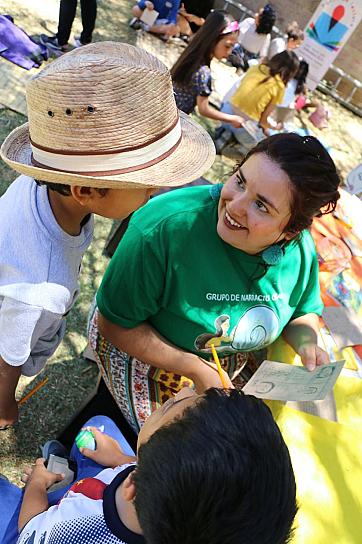 PROMUEVEN LECTURA CON JUEGOS Y CUENTOS TRADICIONALES