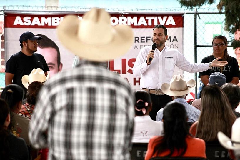 PROMUEVE ULISES MEJÍA REFORMAS EN GIRA POR EL NORTE DE ZACATECAS