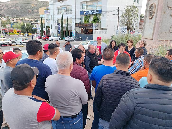 PROPONE ALFREDO FEMAT REGRESAR AL CÁLCULO A SALARIOS MÍNIMOS 