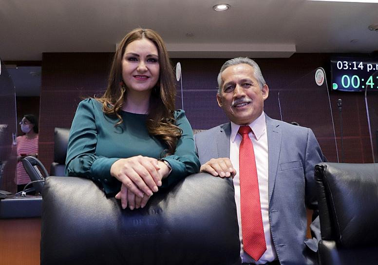 PROPONE GEOVANNA BAÑUELOS HOMOLOGAR EL CARGADOR DE DISPOSITIVOS ELECTRÓNICOS