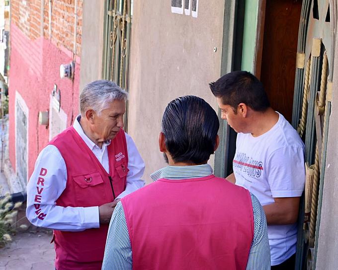 PROPONE HELADIO VÉRVER CÁMARAS DE VIGILANCIA EN COLONIA LÁZARO CÁRDENAS