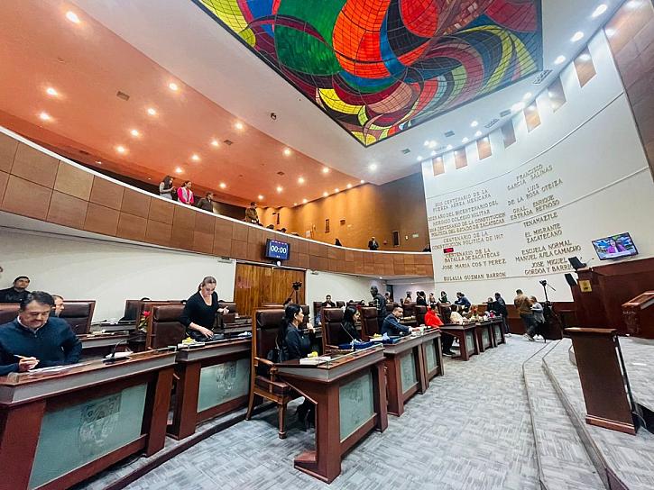 Proponen diputados reformas legales para proteger a las mujeres