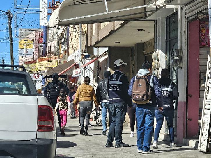 Protestan comerciantes de Fresnillo contra reubicación de sus puestos