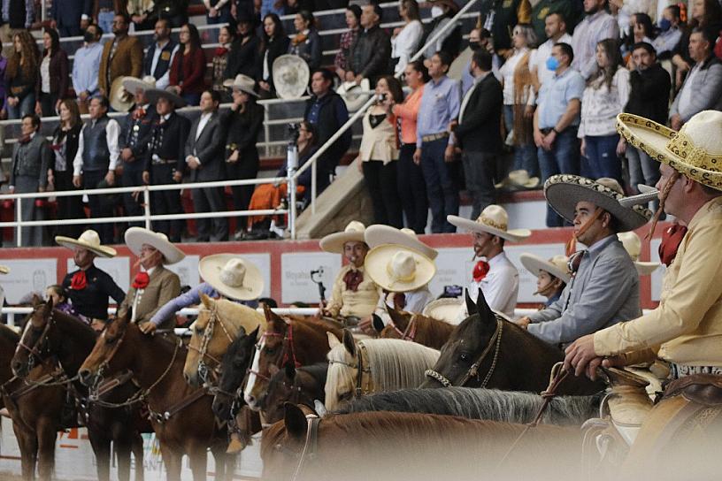 PRUEBAN SUERTE PRIMEROS 3 EQUIPOS EN CAMPEONATO NACIONAL CHARRO