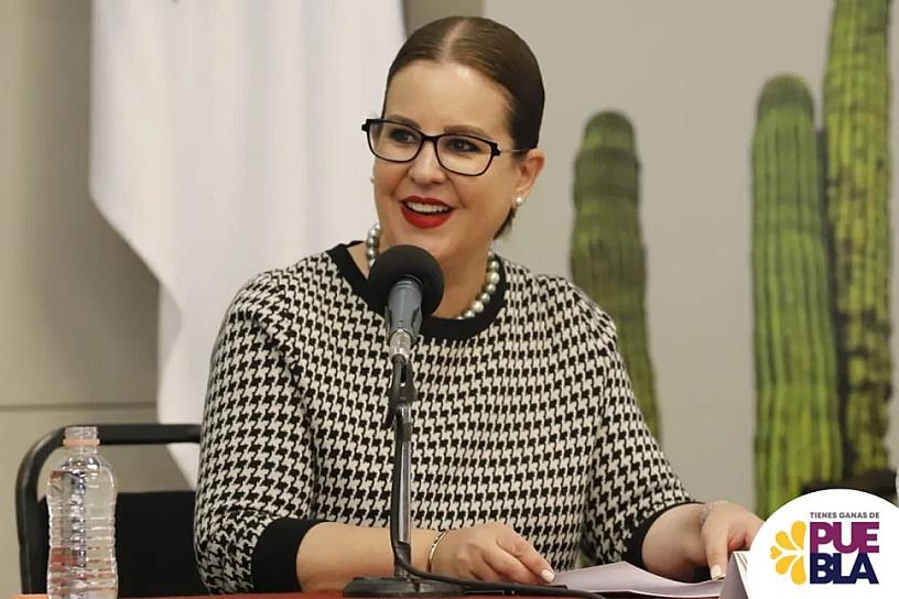 QUEDA ANA LUCÍA HILL AL FRENTE DEL GOBIERNO DE PUEBLA