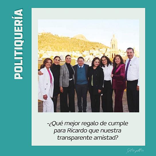 -¿Qué mejor regalo de cumple para Ricardo que nuestra transparente amistad?
