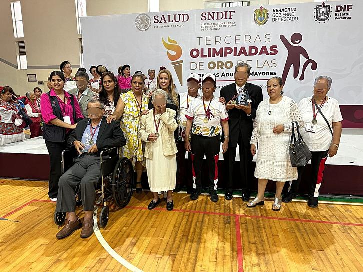 GANAN MEDALLAS DE PLATA Y BRONCE ADULTOS MAYORES DE ZACATECAS