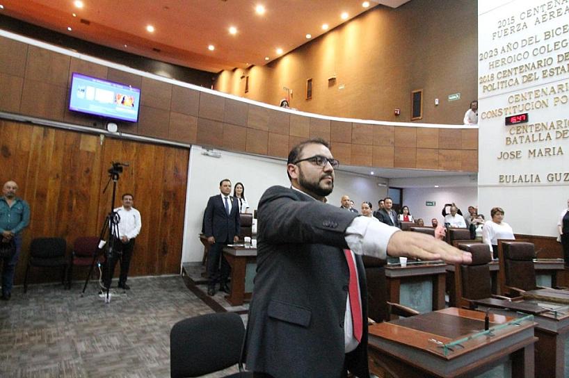 RATIFICAN DIPUTADOS A ERNESTO GONZÁLEZ ROMO COMO TITULAR DE LA SFP