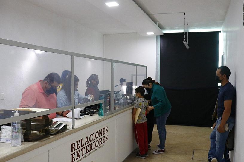 REACTIVAN OFICINA PARA EXPEDICIÓN DE PASAPORTES EN JEREZ