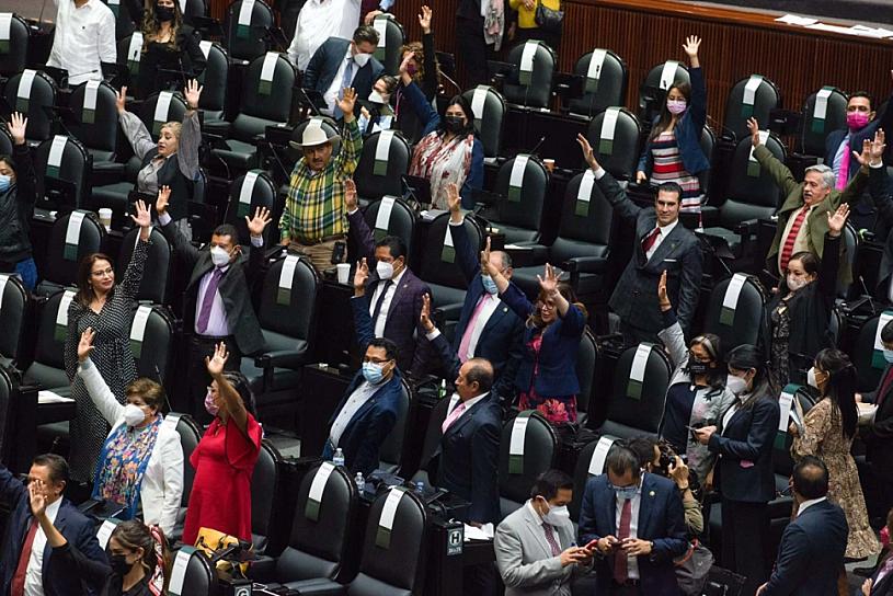 AGRADECE EL PRESIDENTE APROBACIÓN DE LEY DE INGRESOS 