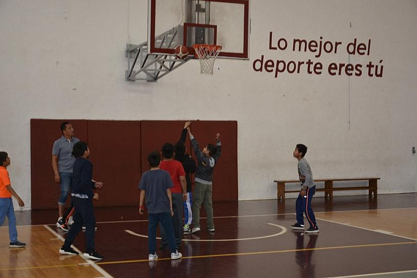 REALIZA CENTRO DEPORTIVO Y CULTURAL ISSSTEZAC “VIERNES DE ARTES Y DEPORTES” 