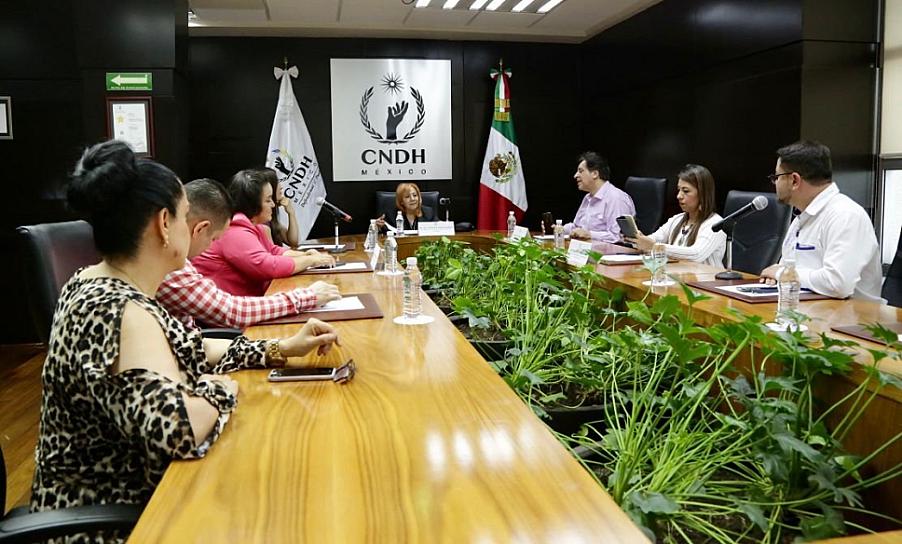 REALIZA CNDH DONACIÓN DE INSUMO A LA CDHEZ PARA EL FORTALECIMIENTO INSTITUCIONAL
