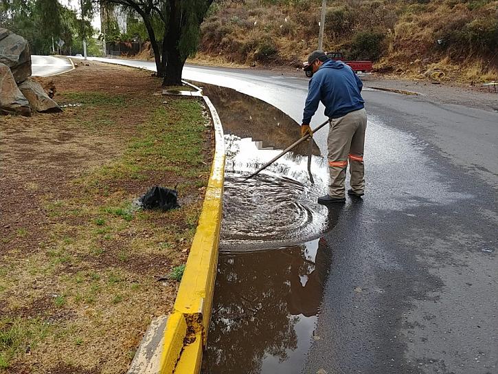 REALIZAN ACCIONES DE MEJORAMIENTO URBANO EN PARQUES Y JARDÍNES
