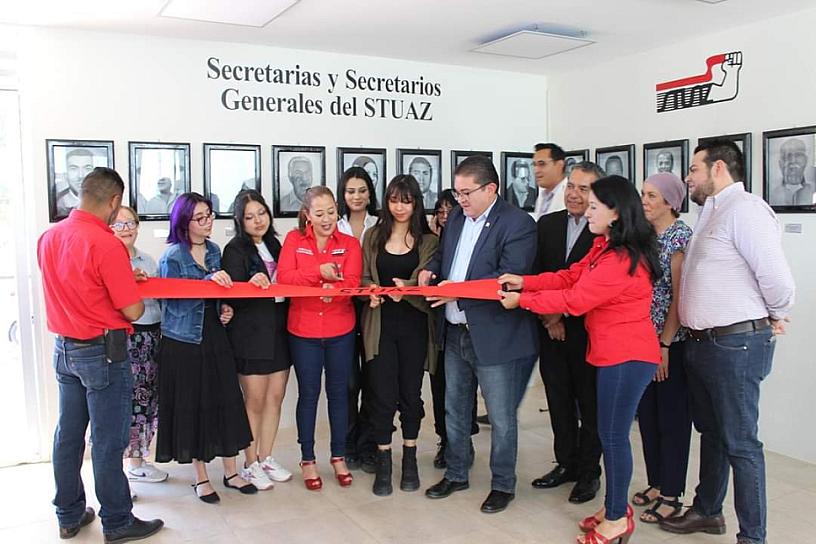 REALIZAN ALUMNAS DE ARTES GALERÍA DE LÍDERES SINDICALES DEL STUAZ