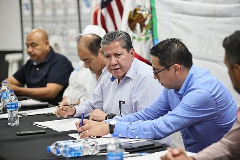 REALIZAN AUDIENCIA PÚBLICA CON PAISANOS ZACATECANOS