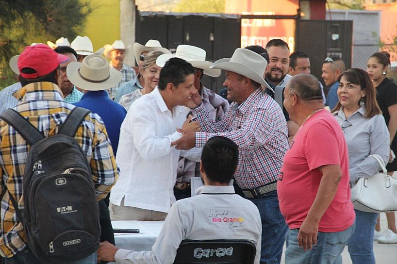 REALIZAN AUDIENCIA PÚBLICA EN LA COMUNIDAD LOS DELGADO