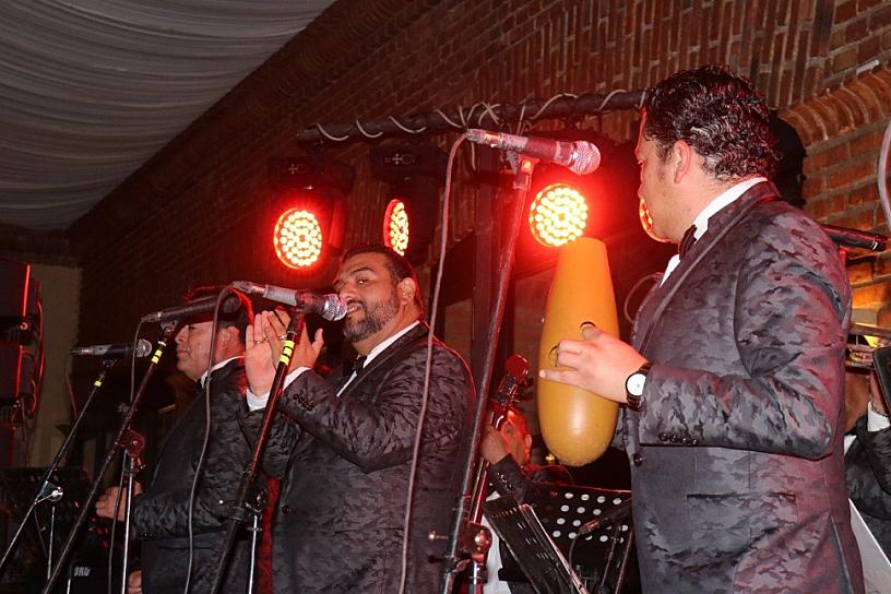REALIZAN BAILE DE GALA BAILE DE LA PRIMERA SEMANA DEL MIGRANTE DE JEREZ 