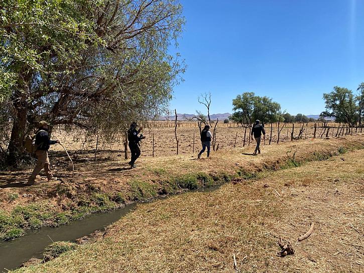 Realizan búsqueda de personas y pega de cédulas en la capital y en Morelos 