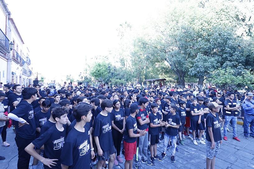 REALIZAN CARRERA 5K CONTRA LAS ADICCIONES; PARTICIPAN ALUMNOS DE SECUNDARIA Y PREPARATORIA
