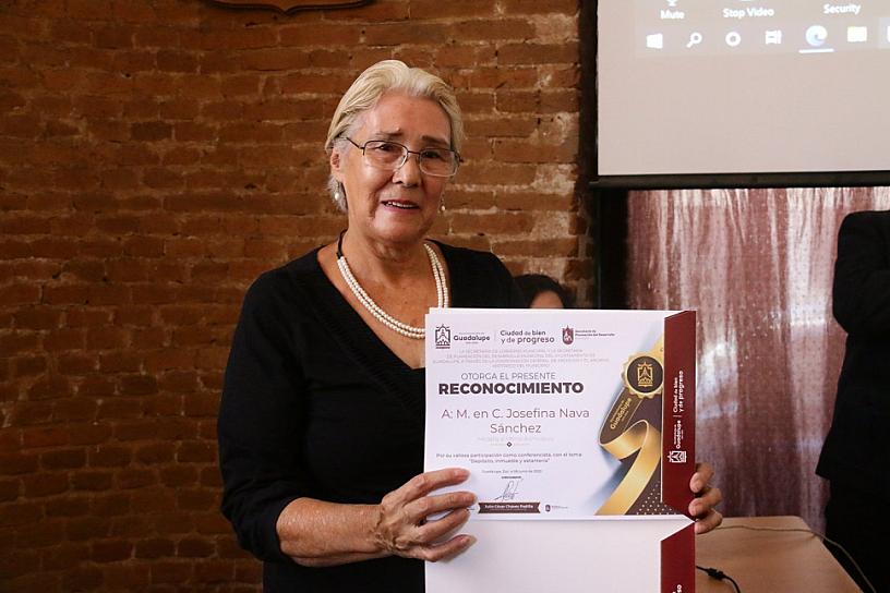 REALIZAN CONFERENCIAS SOBRE CONSERVACIÓN DE ARCHIVOS