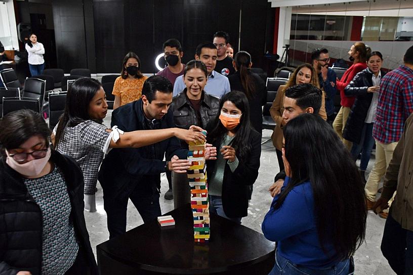 REALIZAN CONVERSATORIO "SOY JOVEN EMPRENDEDOR"