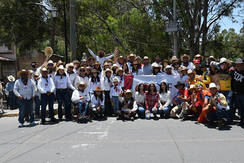 REALIZAN DESFILE VAQUERO POR DÍA DEL NIÑO EN JEREZ