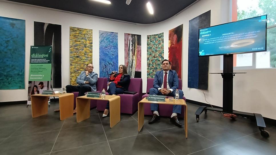 REALIZAN DIÁLOGOS TRANSFORMADORES EN TECMILENIO CAMPUS ZACATECAS 