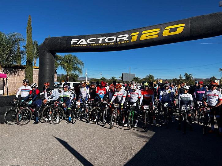 REALIZAN EN JEREZ CARRERA REVOLUCIONARIA 