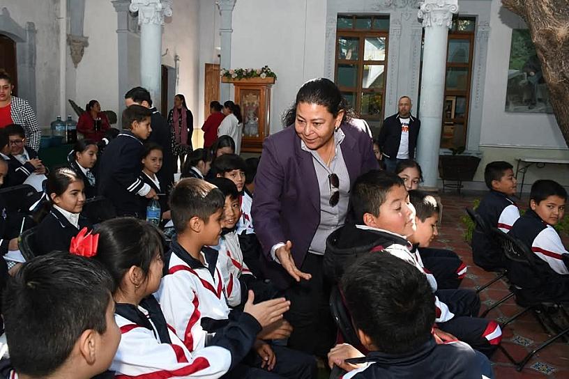 Realizan en Valparaiso conferencia sobre infancias y derechos humanos