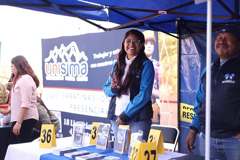 Realizan Expo Orienta en el CBTis No. 23