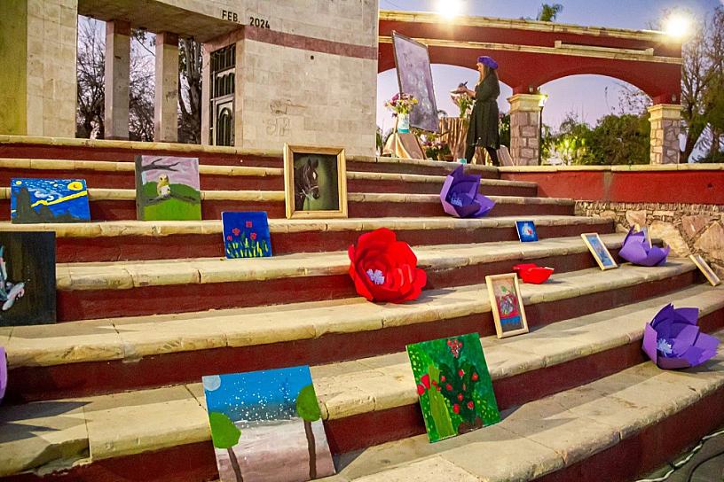 REALIZAN EXPOSICIÓN DE ARTE Y PINTURA EN LORETO 