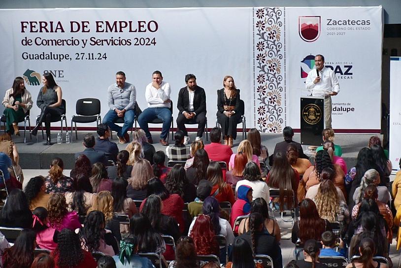 REALIZAN FERIA DEL EMPLEO DE COMERCIO Y SERVICIOS 2024