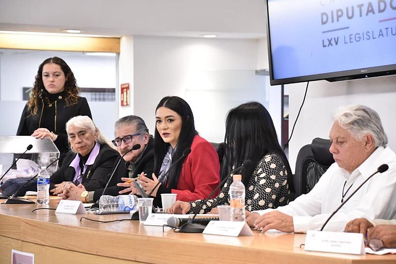 REALIZAN FORO SOBRE EL IMPACTO DE LA UMA EN LAS PENSIONES 