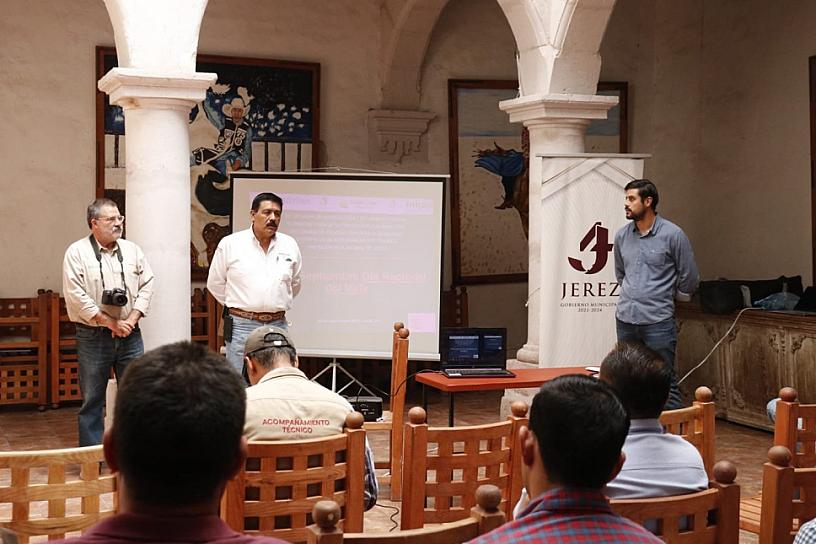REALIZAN FORO SOBRE LA PRODUCCIÓN DE BIOINSUMOS