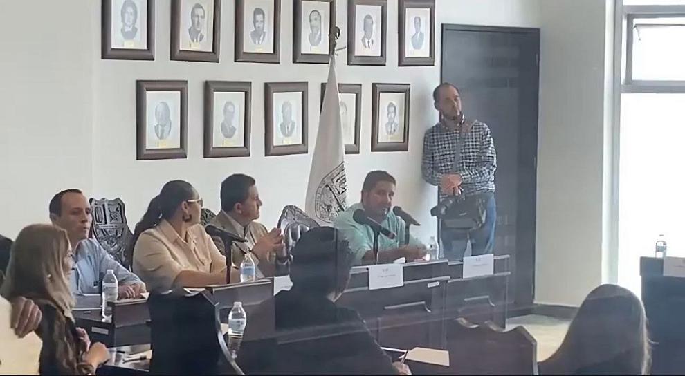 REALIZAN ÚLTIMAS ACTIVIDADES DE ENTREGA-RECEPCIÓN EN AYUNTAMIENTO DE FRESNILLO 