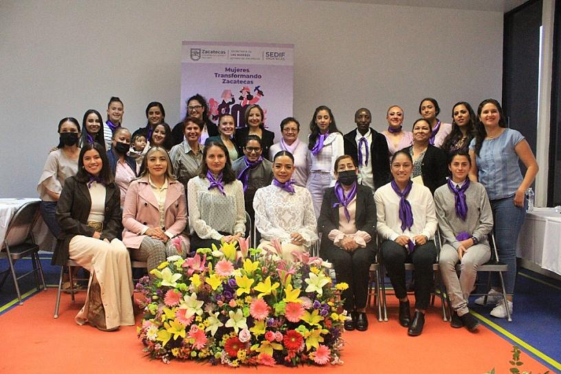 REALIZAN MESA DE DIÁLOGO MUJERES QUE TRANSFORMAN ZACATECAS EN EL DEPORTE 