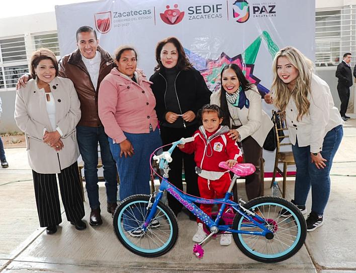 Realizan Posada por la Paz en Loreto