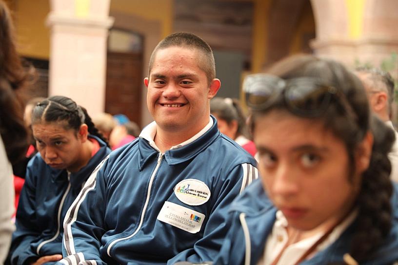 REALIZAN SEGUNDA FERIA DE PRODUCTIVIDAD DE ESTUDIANTES CON DISCAPACIDAD 
