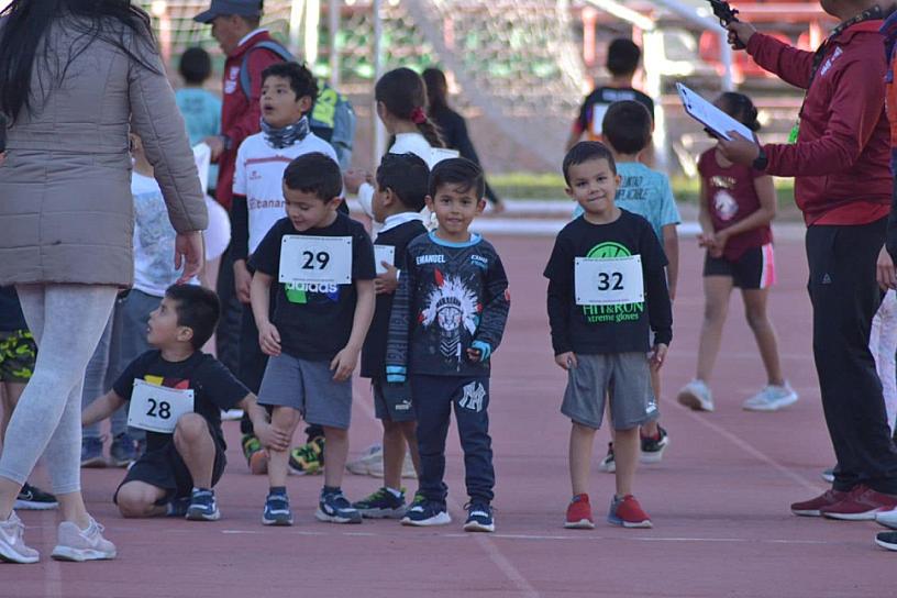 REALIZAN SEGUNDO FESTIVAL ATLÉTICO DE PISTA