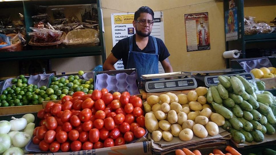 REBASA KILO DE AGUACATE LOS 100 PESOS
