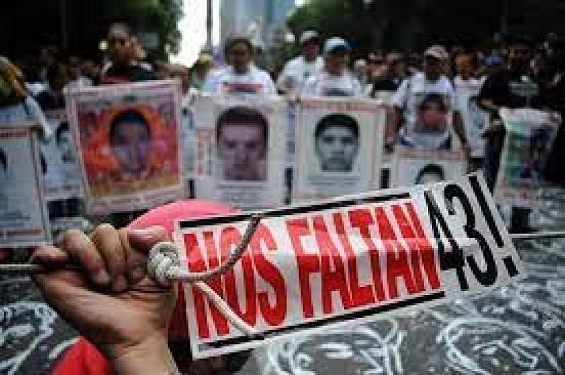 RECHAZA AMLO QUE SEMAR Y SEDENA NO ESTÉN COLABORANDO EN CASO AYOTZINAPA