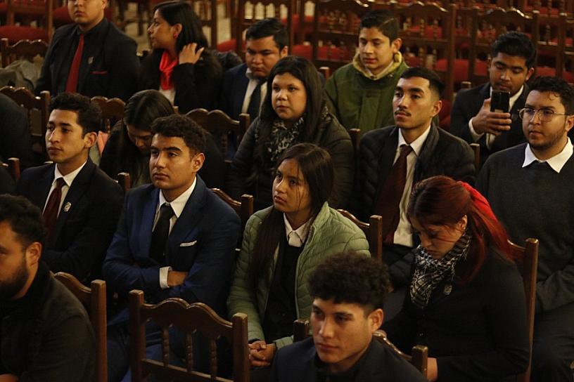 RECIBE JEREZ A ALUMNOS DEL CAM ZACATECAS 