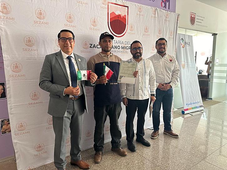 RECIBEN APOYO ECONÓMICO 75 ZACATECANOS REPATRIADOS 