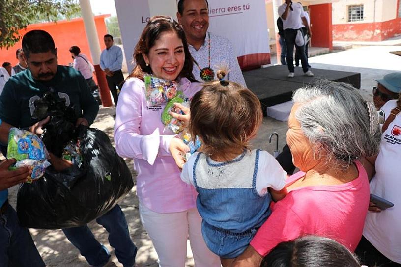 RECIBEN APOYOS FAMILIAS&nbsp;DE CONCEPCIÓN DEL ORO&nbsp;