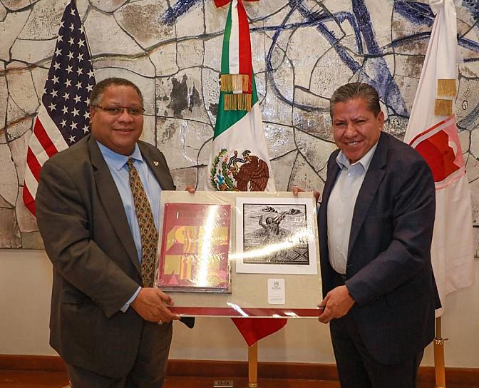 RECONOCE CÓNSUL DE EU EN MONTERREY TRABAJO DE DMA PARA REDUCIR VIOLENCIA