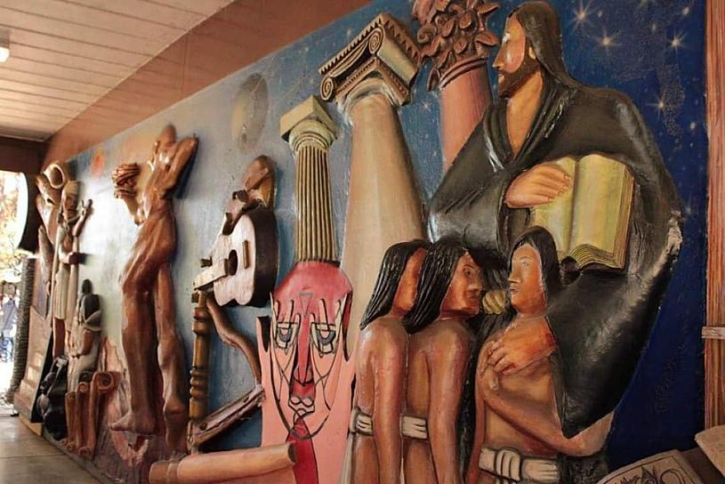 REINAUGURAN MURALES DE MATEO GALLEGOS EN SECUNDARIA DE FRESNILLO