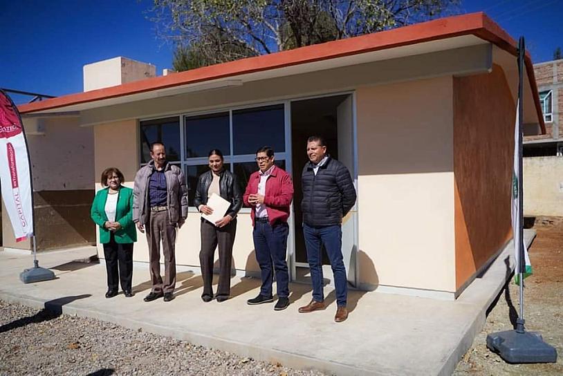 RECIBE PRIMARIA “MARÍA R. MURILLO” NUEVA AULA DE CÓMPUTO
