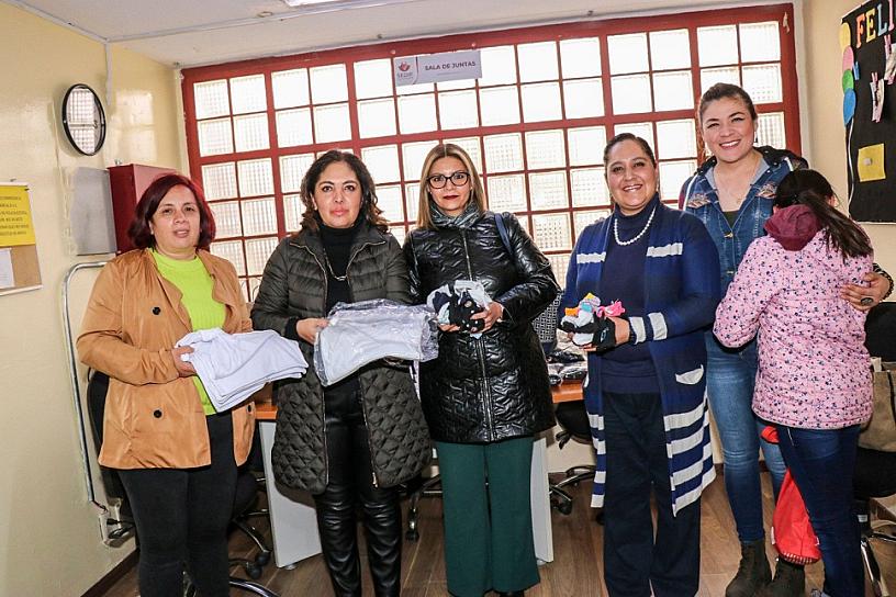 RECIBE SEDIF DONATIVO PARA NIÑOS DE LA CASA CUNA