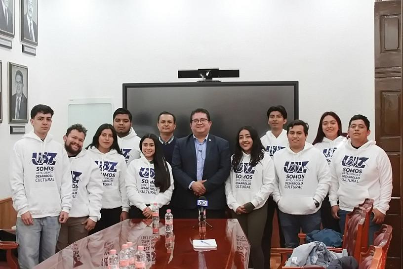 Recibe UAZ a estudiantes de Colombia y del estado de Guerrero